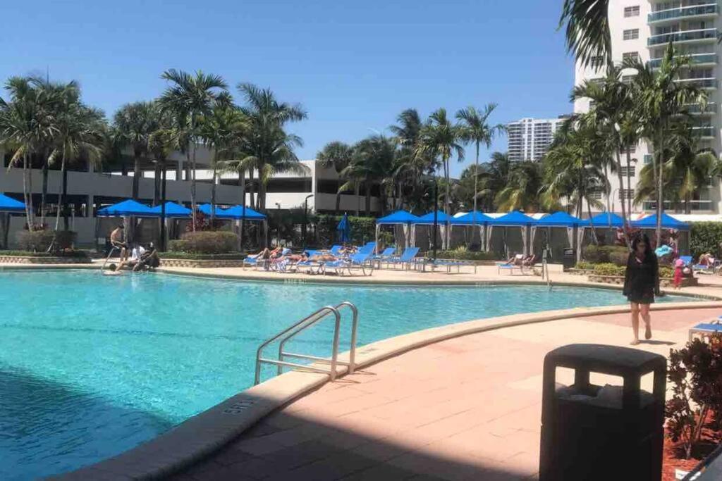 Miami Beach Collins Ave Apartments Free Parking Sunny Isles Beach Kültér fotó